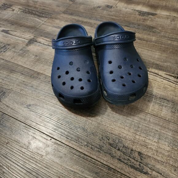 Classic Crocs dark blue size W8/M6 Pre-owned in good condition SH1 - Picture 5 of 8